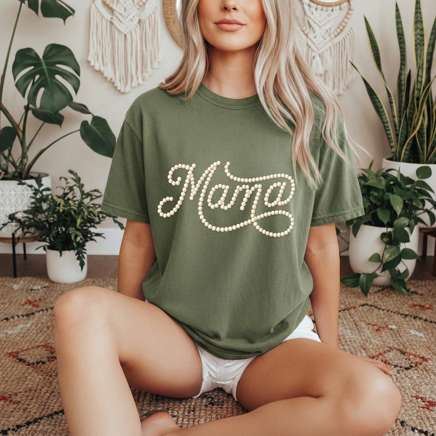 Mama in Pearls Clear Film Screen Print Transfer (Not DTF)